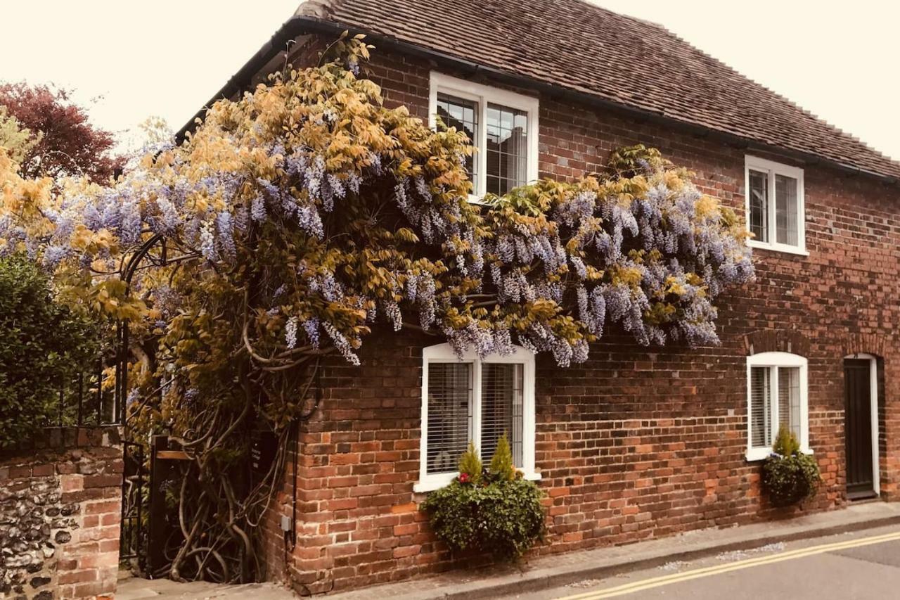 Wisteria Cottage Gravesend Buitenkant foto